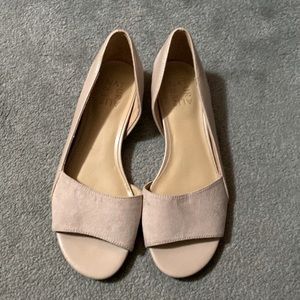 Nude peep toe flats